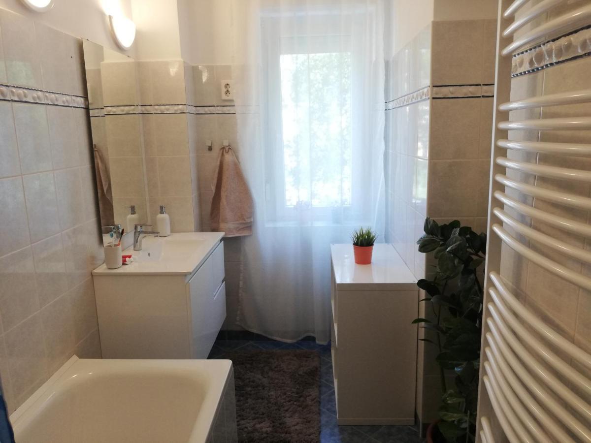 شقة Lili Apartman بالاتونفوريد المظهر الخارجي الصورة