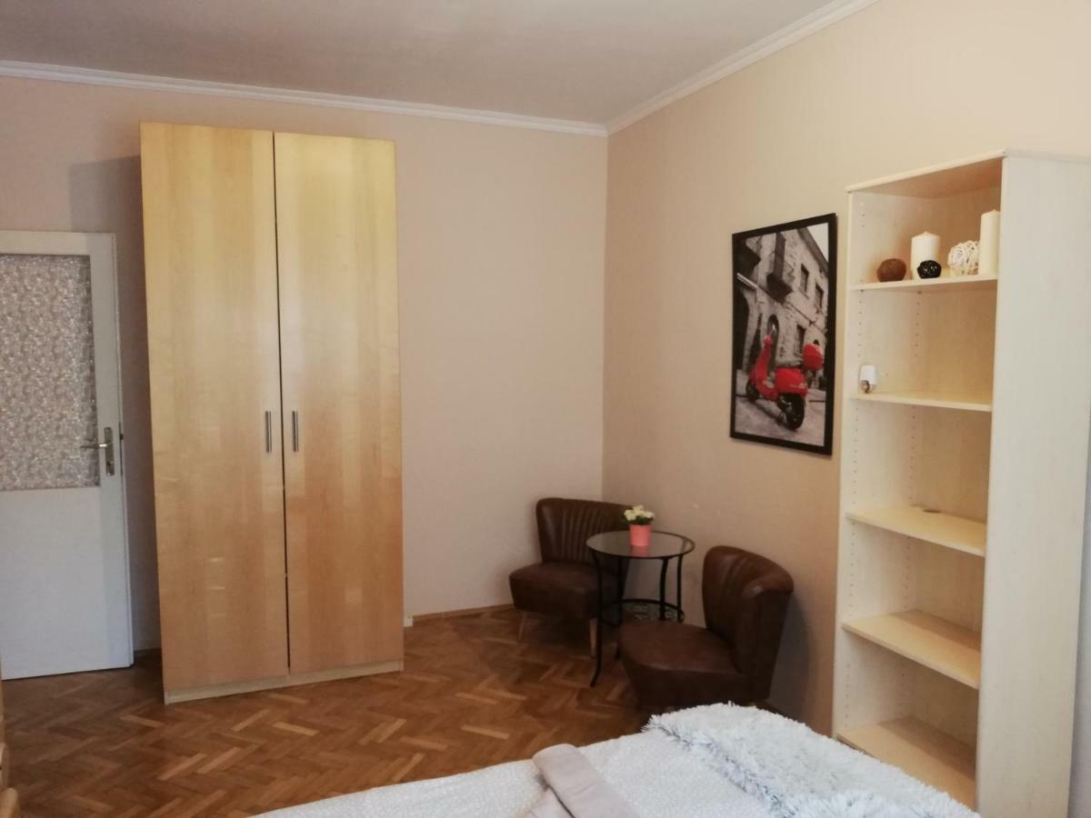 شقة Lili Apartman بالاتونفوريد المظهر الخارجي الصورة